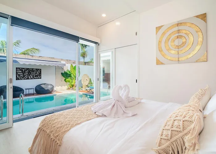 Coastal Bliss 2br With Private Pool Villa *